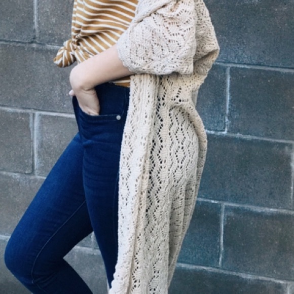 High Rise Kancan Dark Wash Skinny Ankle. Size 25. Regular length (30” inseam). - Picture 5 of 6